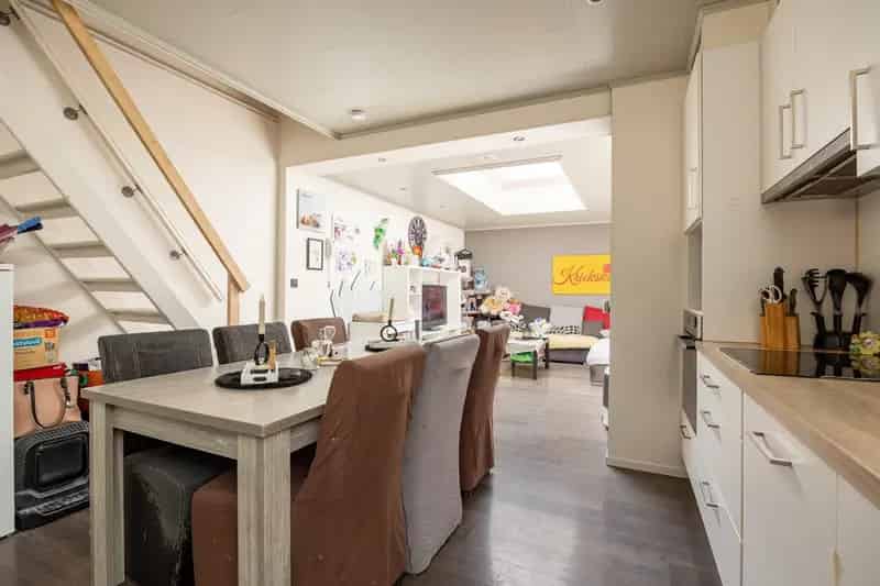 Te Koop: Instapklare Starterwoning 2 slaapkamers Vernieuwd 2019