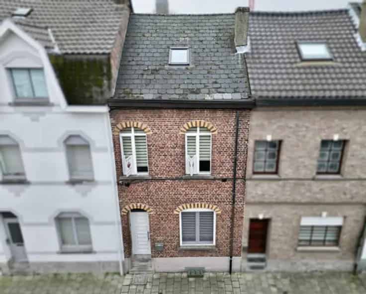 Huis Te Koop 3 Slaapkamers 2 Badkamers Tuin