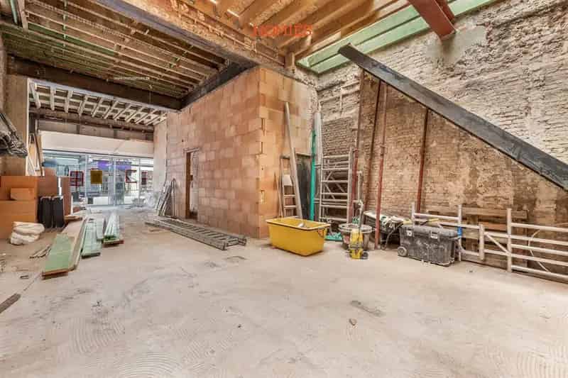 Handelspand te Huur Leuven Diestsestraat 68m²