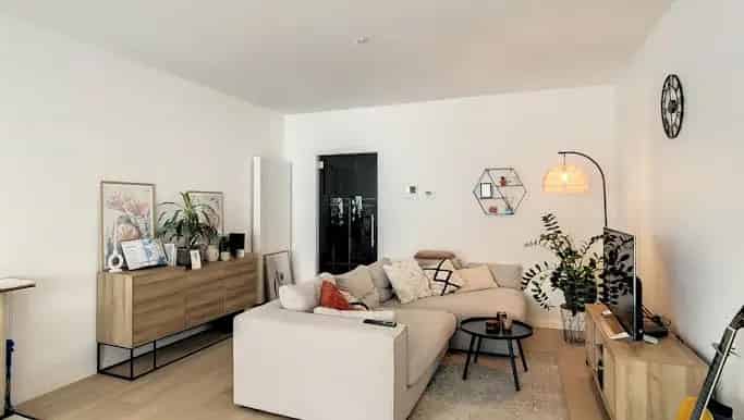 Gelijkvloers Appartement te Huur Merksem