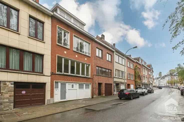 Huis te koop Ukkel 3-5 slaapkamers gerenoveerd