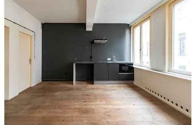 Huur 1 slaapkamer appartement van 52 m² in Antwerp