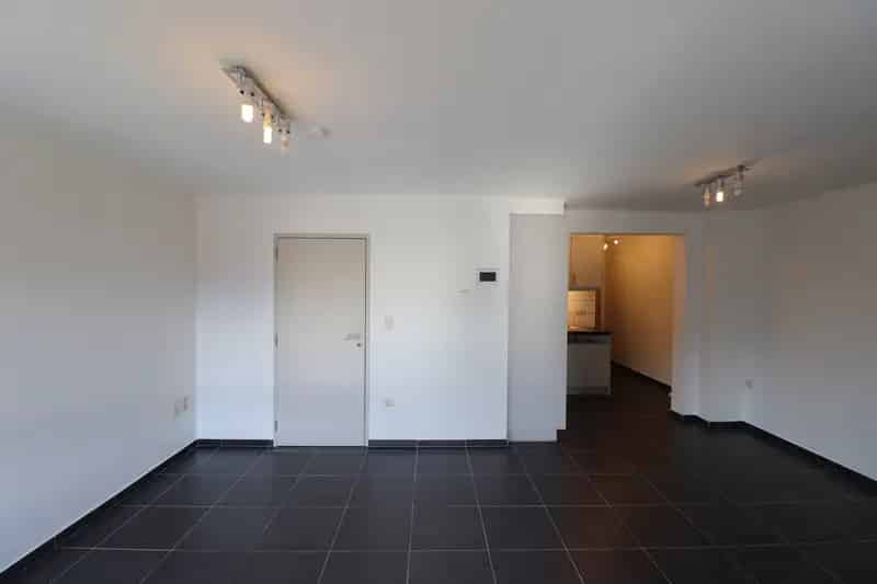 Appartement te huur 1 slaapkamer terras