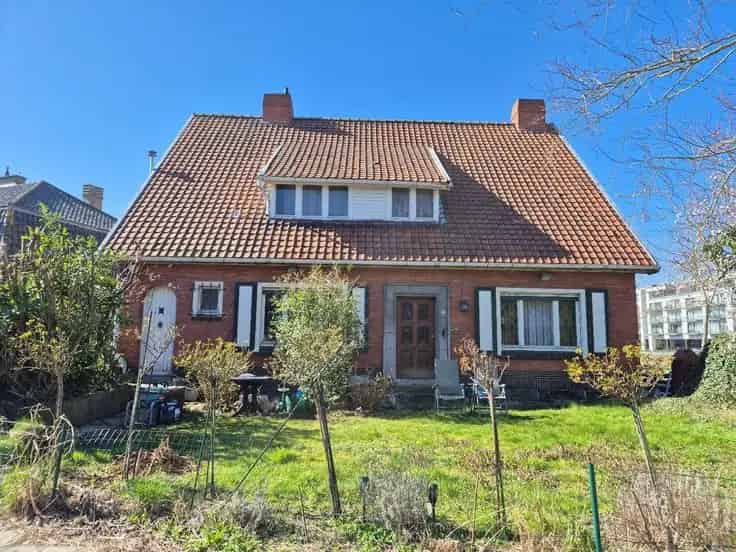 Te renoveren Cottage Sint Kruis Nabij Brugse Ring