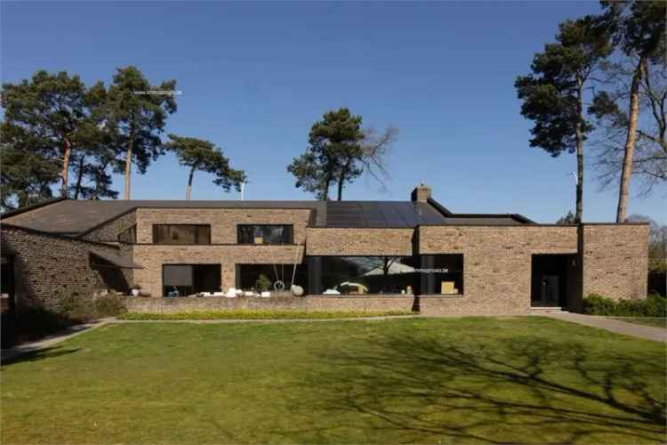 Villa te koop Sint-Denijs-Westrem: Luxe 4 slaapkamers, zwembad, wonen & werken