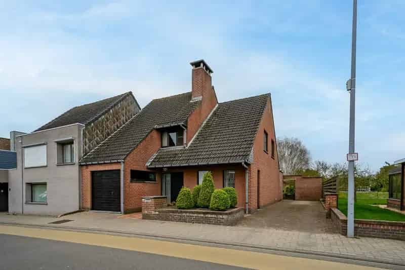 Halfopen Bebouwing Centrum Oudenburg