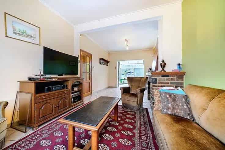 Huis Te Koop 2 Slaapkamers Te Renoveren