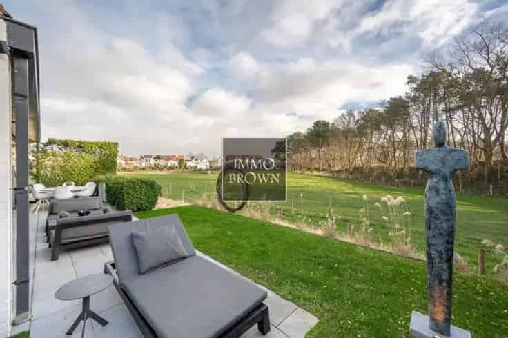 Villa te Koop Knokke Zoute Nabij Oosthoekplein