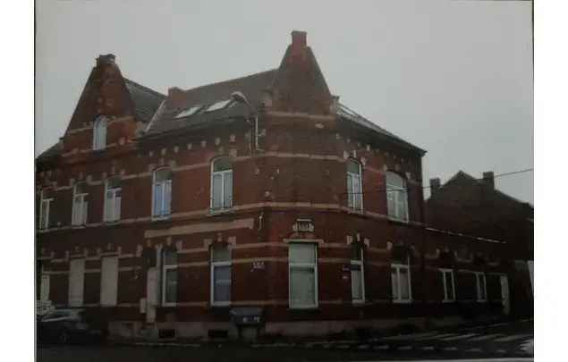 Huur 1 slaapkamer appartement in Charleroi