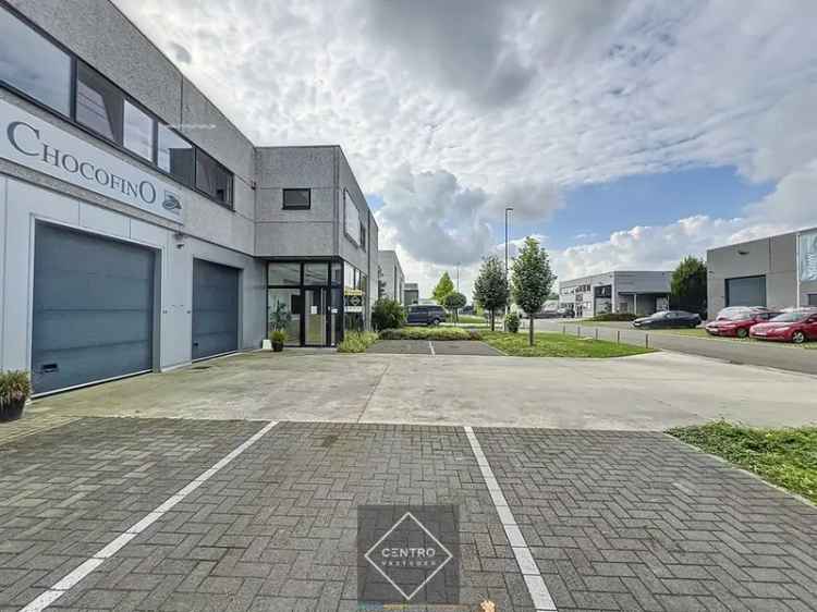 Magazijn met woonst te koop Ledegem