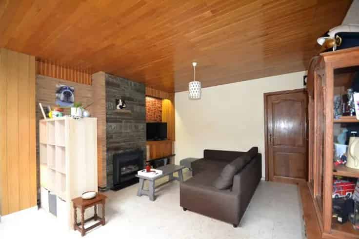 Huis Te Koop: Ruime gezinswoning 4 slaapkamers, garage en tuin
