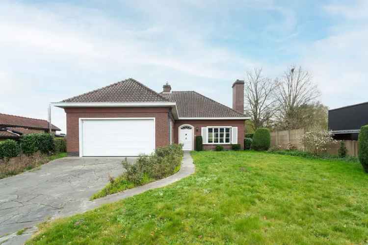Jaren 70 Villa Ruim Perceel