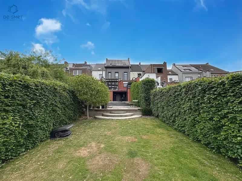 Huis te huur Geraardsbergen 5 slaapkamers luxe afwerking