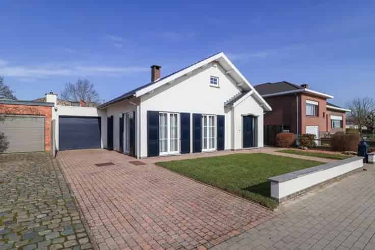 Bungalow Te Koop Everberg: 3 slaapkamers, bijwoning & tuin