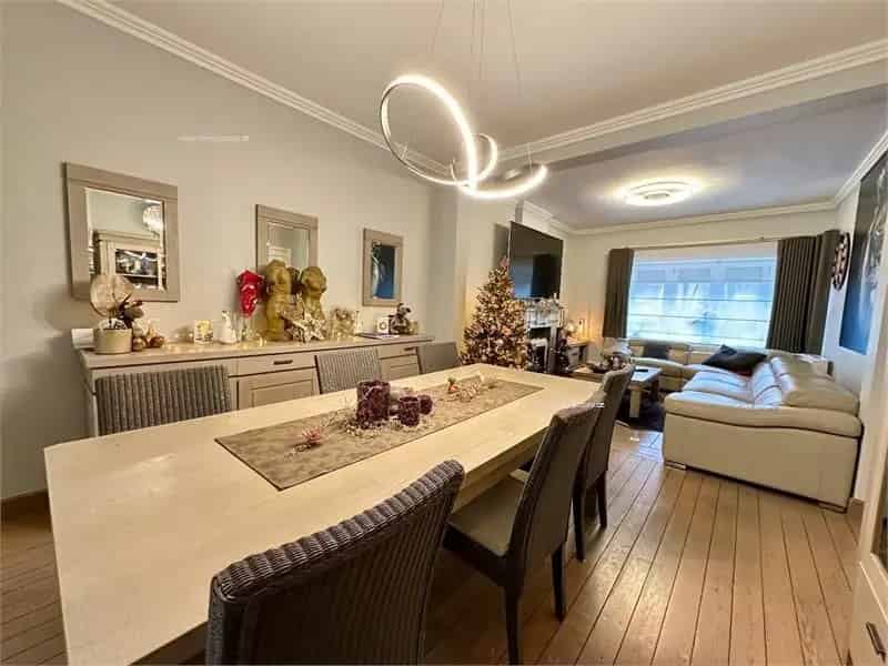 Te Koop Ruime woning 3 slaapkamers Tongeren