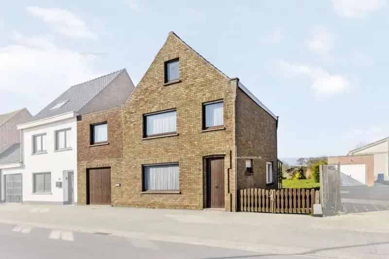 Huis te koop Ichtegem 3 slaapkamers renovatie