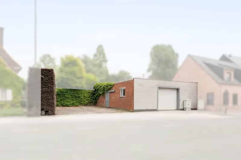 Opslagplaats met Parking