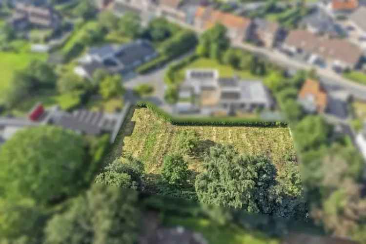 Bouwgrond Izegem 2014m²  Winkels Scholen Openbaar Vervoer