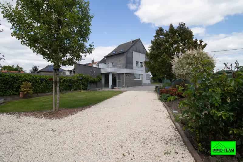 Ruime Familiewoning Ternat 4 slaapkamers Carport Tuin