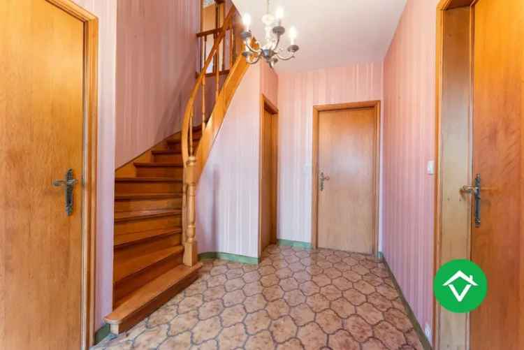 Statige woning 3 slaapkamers garage te koop Koekelare