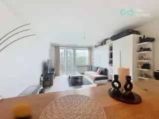 Studio te Koop Schaarbeek - Gerenoveerd - Investeerders