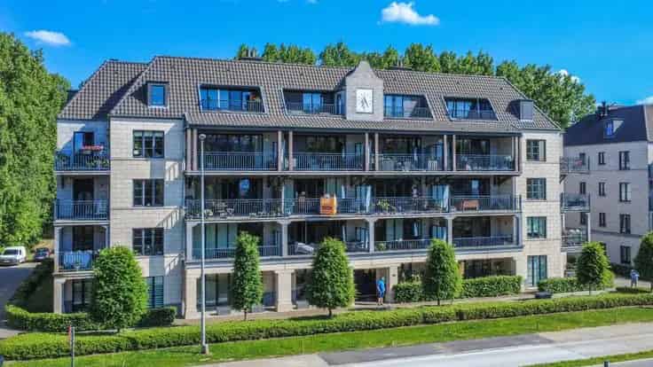 Appartement te koop Halle - 2 slaapkamers - garage - instapklaar