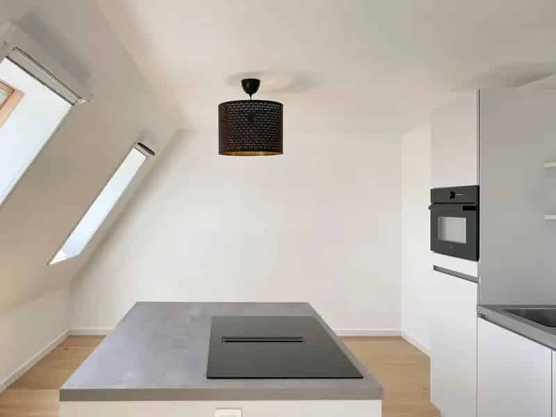 Gerenoveerd Duplex Appartement Nabij Strand