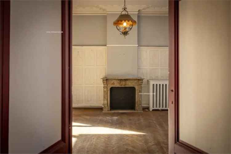 Herenwoning te renoveren Eeklo Centrum