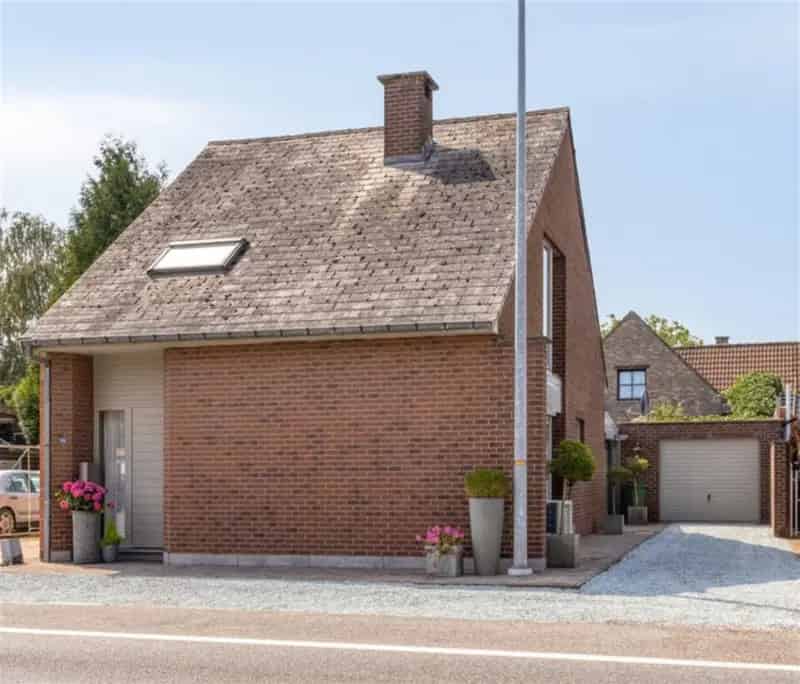 Huis te koop Mazenzele 3 slaapkamers garage tuin