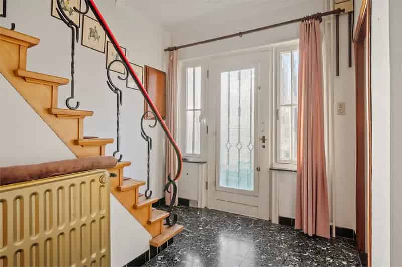 Huis te koop St Jozef Olen 3 slaapkamers grote tuin renovatieproject