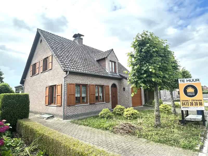 Vrijstaande woning 3 slaapkamers Pastoriestijl