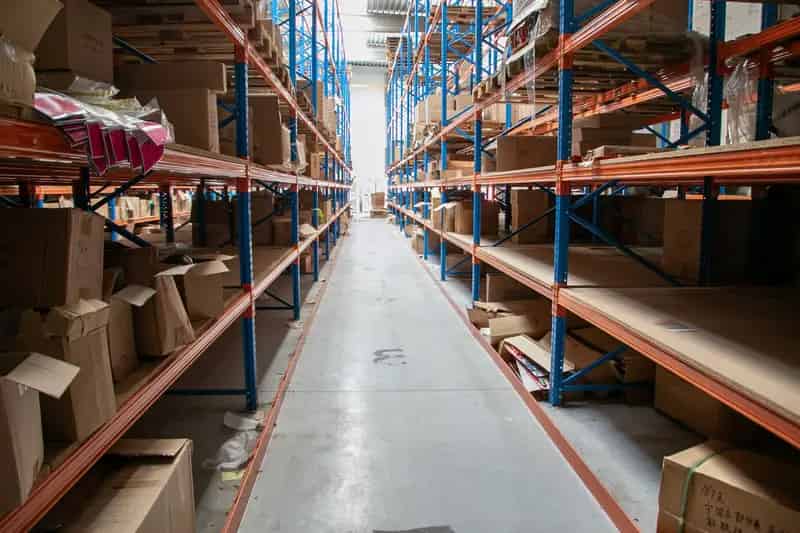 Industriële Opslagruimte 845 m² te Huur