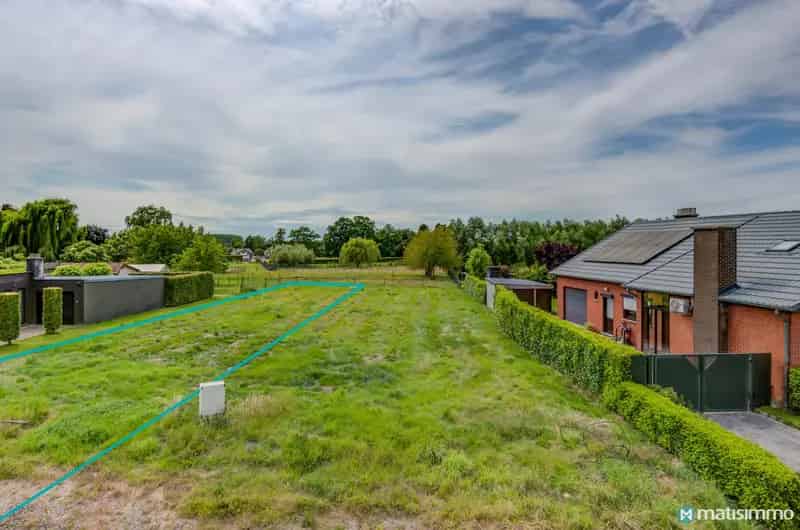 Bouwgrond te Rummen Halfopen Bebouwing 590m²