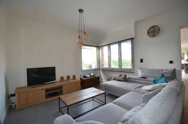 Zeer Mooie Woning Top Gelegen