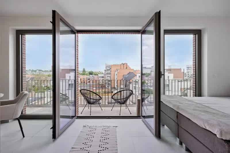 Luxe Studio te Huur Leuven - Terras 10 5m2 - Kelderberging - Parkeergelegenheid