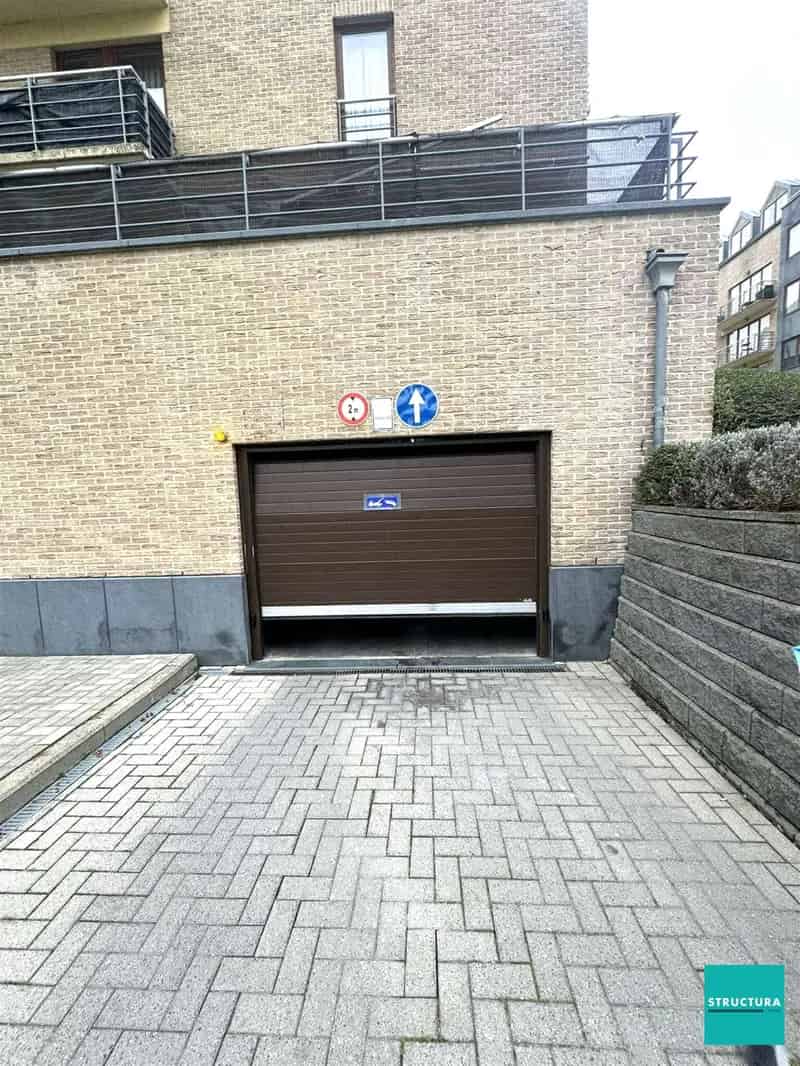 Garage en Kelder te Koop