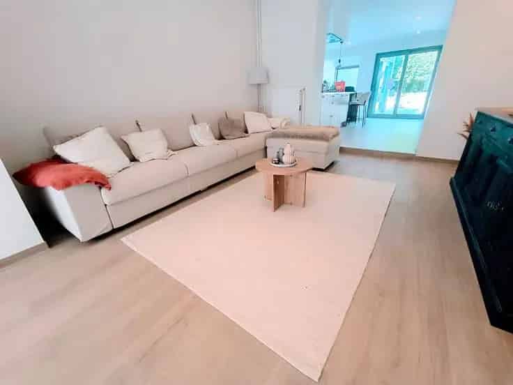 Rijwoning te Koop Landen - Instapklaar met 3 slaapkamers