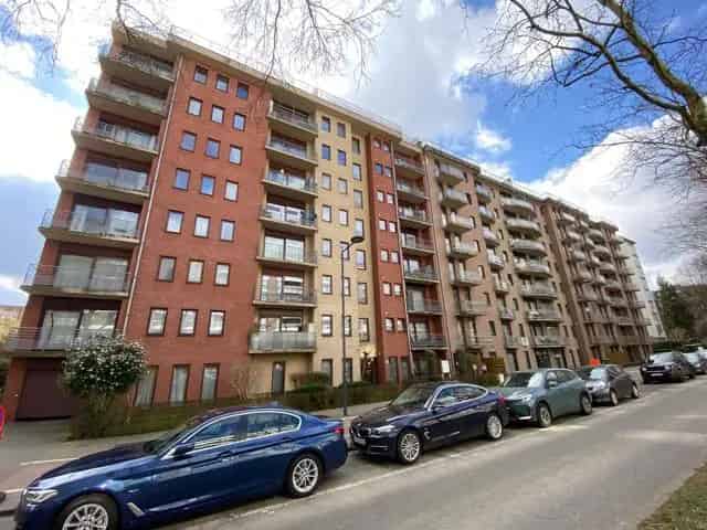 Appartement te Evere 3 slaapkamers 146m² Nabij winkels en openbaar vervoer