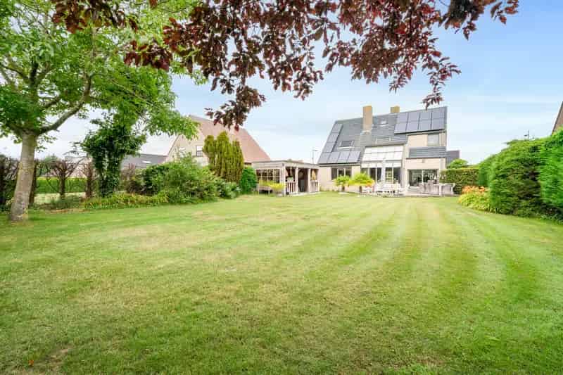 Huis te huur Bentille: Villa met open zicht en eiken bijgebouw