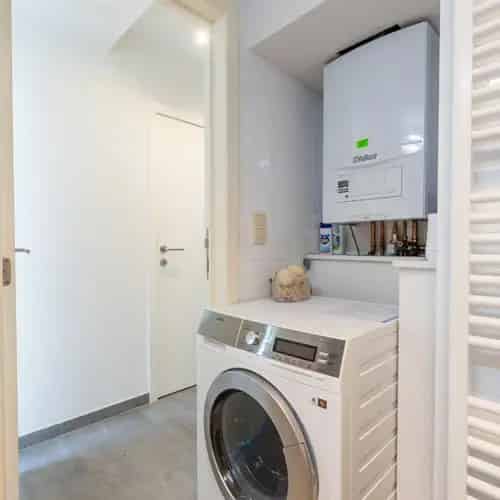 2 Slaapkamer Appartement met Zonnig Terras Nabij Normandpark