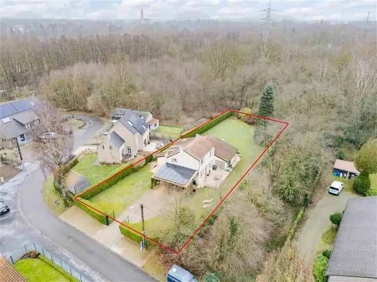 Gerenoveerde Landelijke Woning te Koop Genk