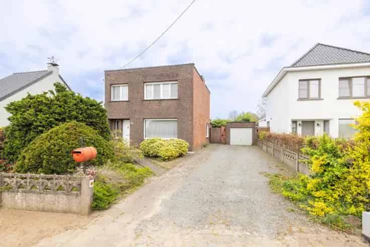 Huis Te Koop 3 slaapkamers Garage Tuin Te renoveren