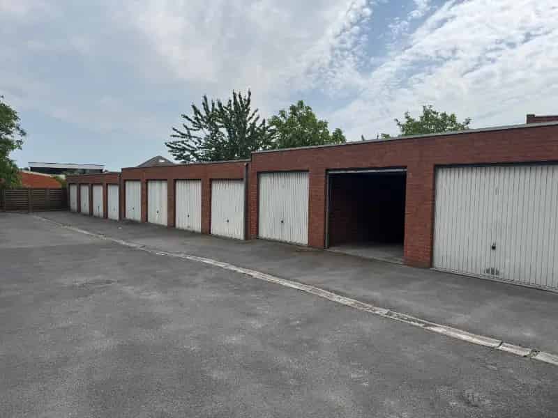 Garage te koop Sint-Eloois-Vijve Centrum