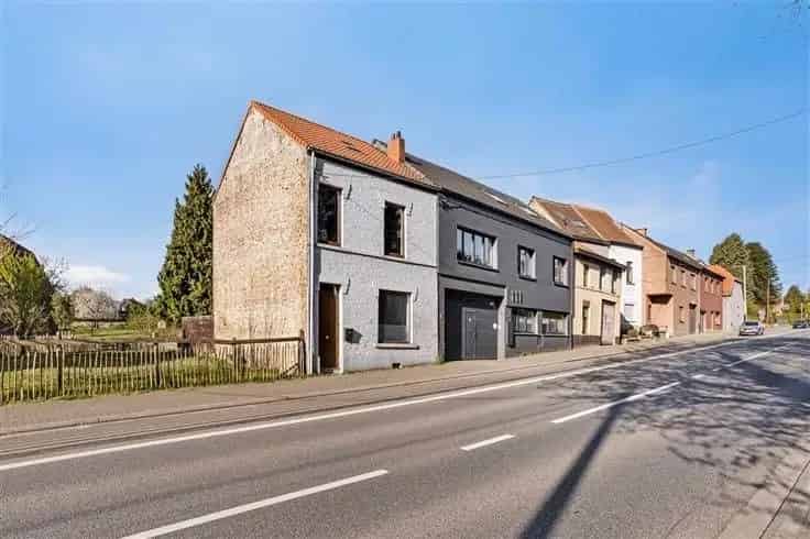 Huis Te Koop Overijse: Totaal Te Renoveren Woning