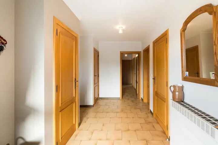 Gezinswoning Zilvervoslaan 3 slaapkamers garage kelder