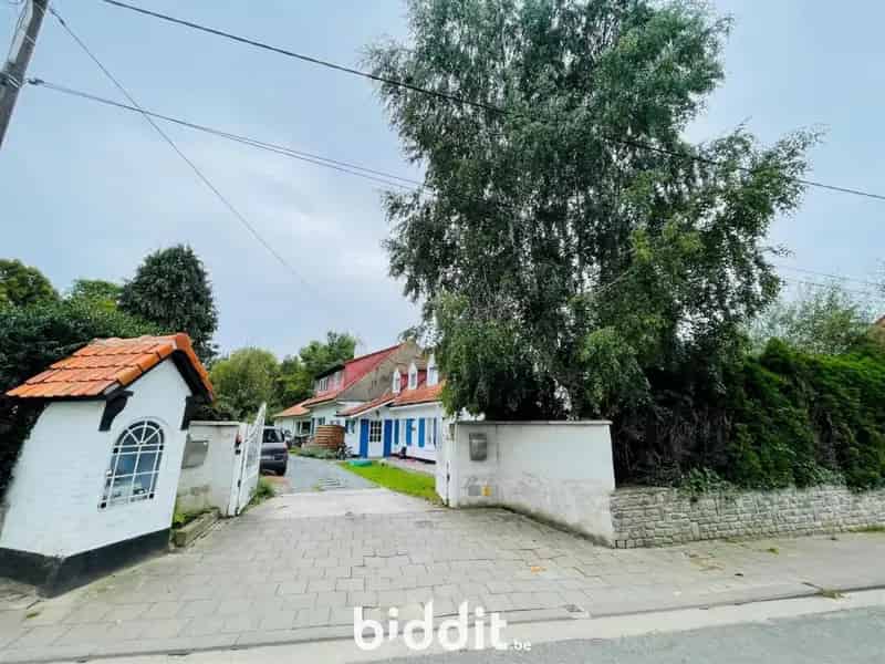Te renoveren woning met tuin 2 slaapkamers