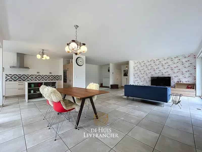 Appartement te huur Kontich: 3 slaapkamers, garage, terras
