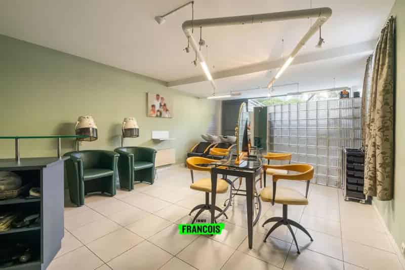 Moderne woning met polyvalente ruimte en garage 70m²