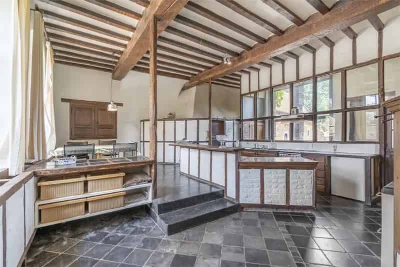 Historische hoeve te Heers met veel mogelijkheden