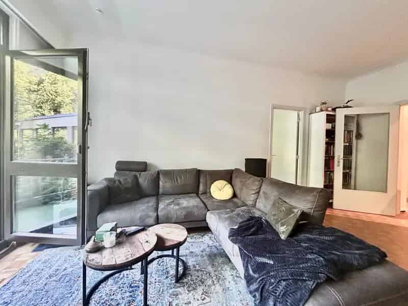 Appartement te koop: Instapklaar 1 slaapkamer appartement met terras